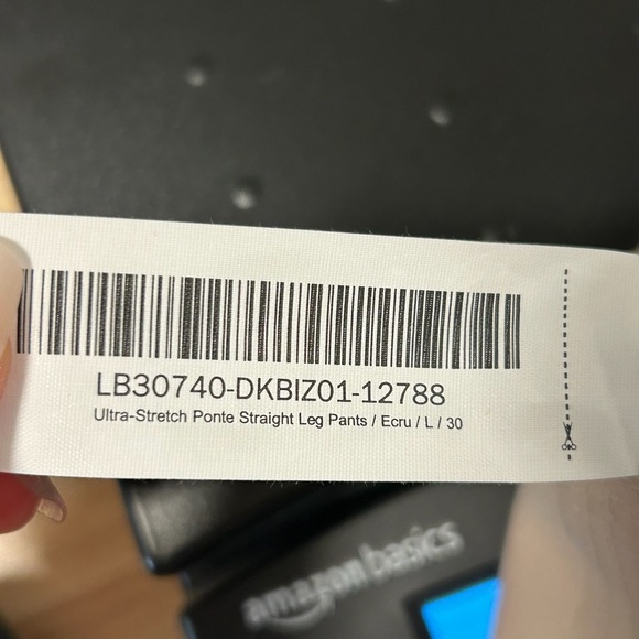 NWT QUINCE Ultra-Stretch Ponte Straight Leg Pants Ecru 3735 - Picture 10 of 11